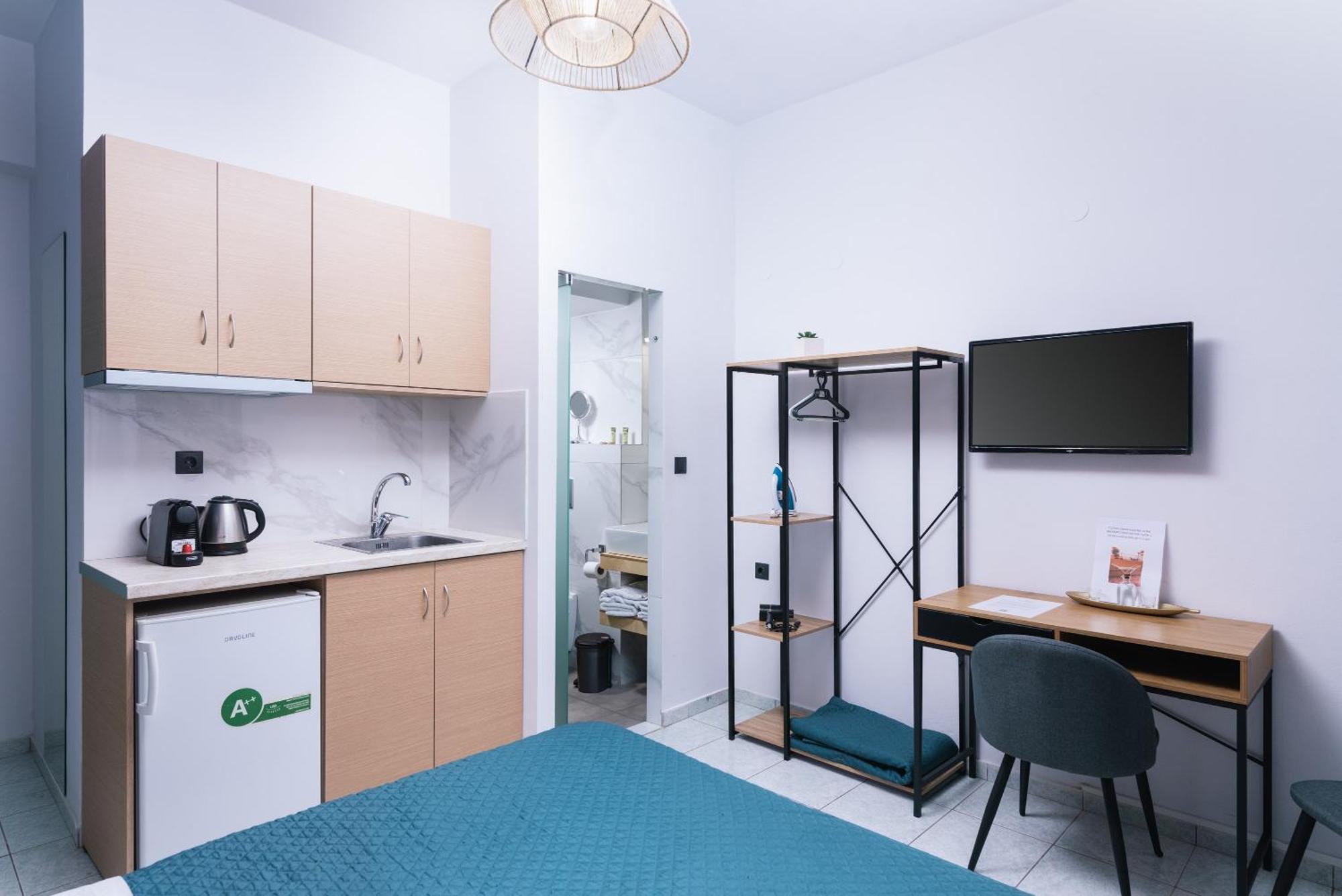 Alcyone Studios And Apartments Ираклио Екстериор снимка