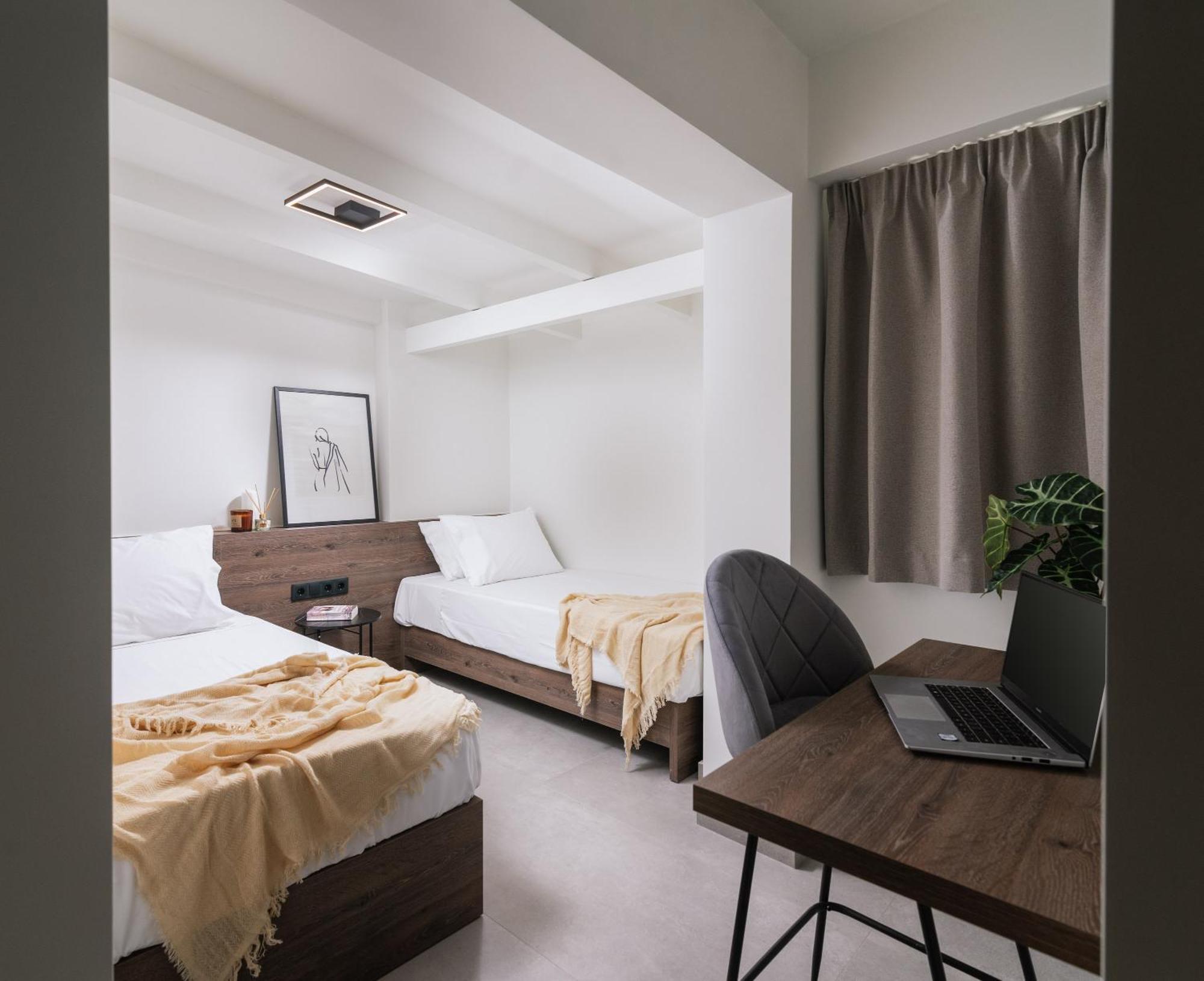 Alcyone Studios And Apartments Ираклио Екстериор снимка